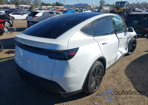 2026 Tesla Model Y Long Range Dual Motor All-Wheel Drive from USA, damaged, VIN 7SAYGDED7TA463244